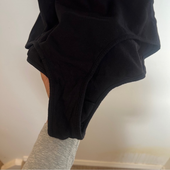 đź–¤black bodysuit! - Picture 3 of 4